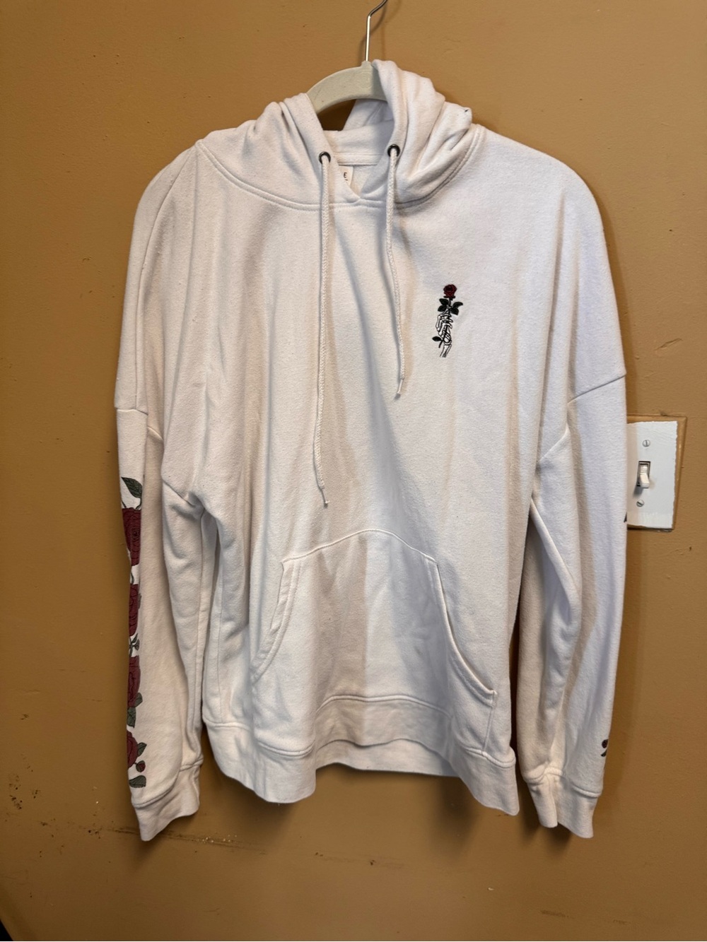 Empyre White Crewneck Hoodie with Rose Embroidery